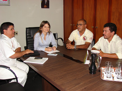 Deputada Federal ratifica pré-candidatura de Zé Cândido a prefeito de Campos Belos