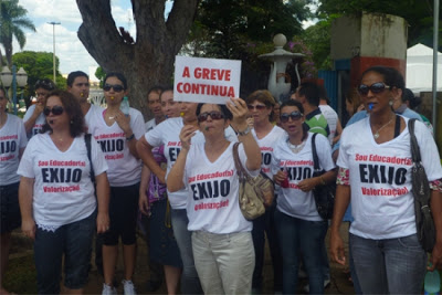 Greve dos professores: justiça cobra explicações