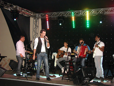 Fotos do lançamento do CD da dupla Roger & Leo