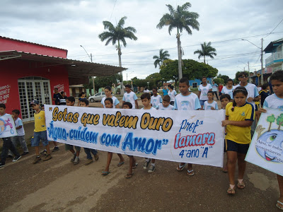 Estudantes de Combinado (TO) dão um banho de cidadania