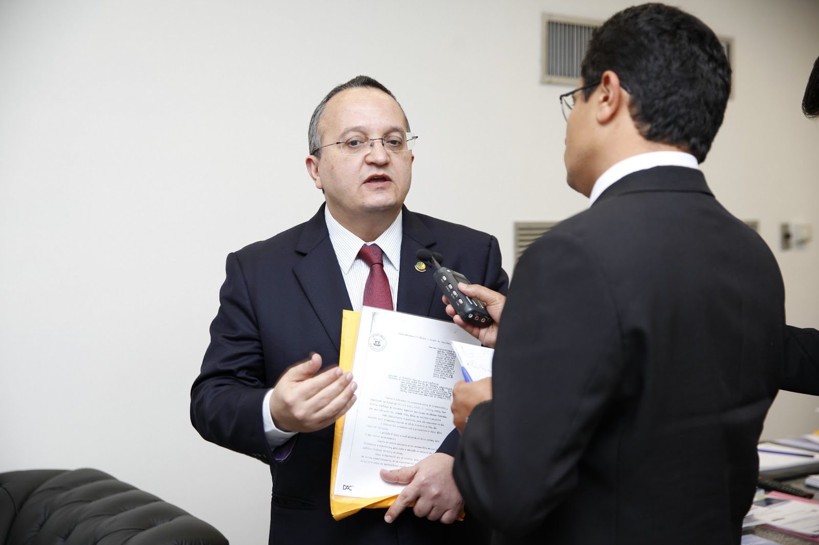 Fomos recebidos na última segunda-feira no Senado Federal