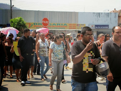 Nunca pleiteamos aumento salarial e sim incorporação no salário base dos servidores que tem carga horária de 40h