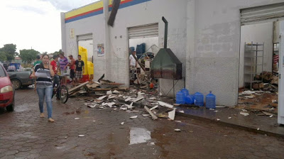 Forte chuva causa estragos em Iaciara, nordeste de Goiás