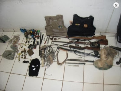 Polícia Civil apreende armas, drogas e prende quatro pessoas acusadas por crimes diversos em Ponte Alta do Bom Jesus