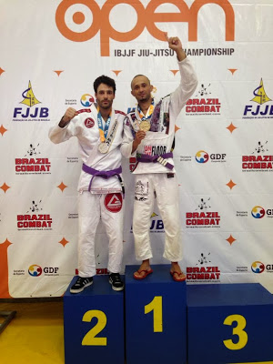 Sóstenes Cachorroloko é campeão de torneio internacional de Jiu Jitsu, em Brasília. Assista à luta com exclusividade