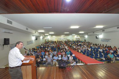 Melhores estudantes do nordeste goiano recebem Prêmio Poupança Aluno