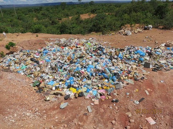 Depósito clandestino de resíduos: MP apura responsabilidade por dano ambiental em São Domingos