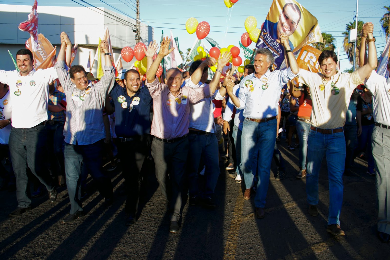 Iris faz carreata em seis cidades do nordeste goiano: “Vamos trabalhar para a recuperação da Celg”