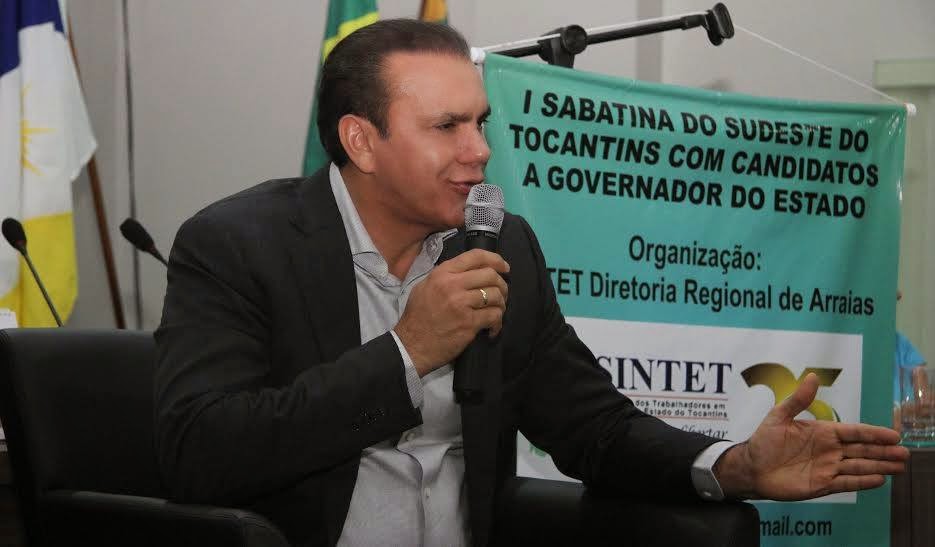 Arraias (TO): propaganda eleitoral do governador Sandoval Cardoso diz que cidade não tem problemas na saúde pública. Será?