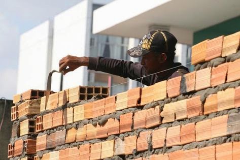 Sindicato Rural de São Domingos faz cursos para de capacitação de pedreiros, carpinteiros, eletricistas e encanadores