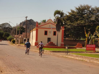 Bairro de Aurora do Tocantins está há 4 dias sem água