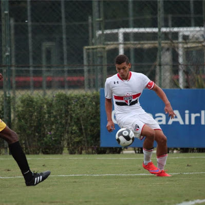 Jogador nascido em Combinado (TO) troca o São Paulo pelo Vasco