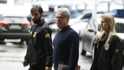 Gilmar Mendes solta empresário de cuja filha foi padrinho de casamento