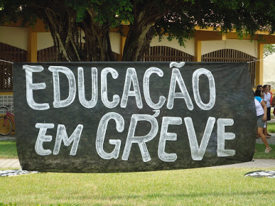 Professores de Aurora do Tocantins deflagram greve