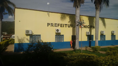 Prefeita de Nova Roma (GO) tem bens bloqueados por improbidade administrativa