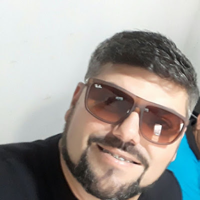 Radialista é morto a tiros dentro de casa no interior de Goiás. Mais um profissional, um pai de família e jornalista morto por criticar políticos
