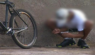 Em Combinado, polícia prende traficante na porta de escola