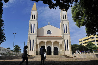 Padres de São João da Aliança e de Alvorada do Norte também são investigados no escândalo de desvios de dízimos dos fiéis