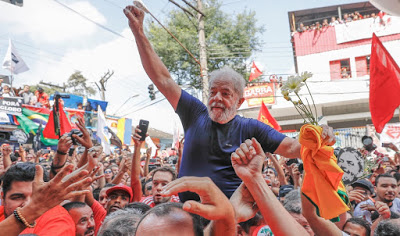 Lula lidera pesquisa para presidente da República, em Goiás