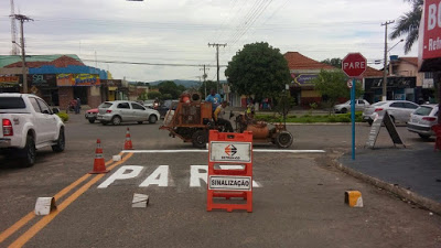 Campos Belos: ruas sinalizadas com tinta ou giz escolar?