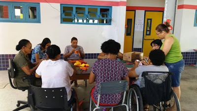 Creche Irmã Lucília, em Arraias (TO), promove projeto de artesanato com mães de alunos