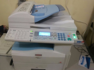 Escola Municipal Covanca comprou máquina de xerox. Por isso a extinção do estêncil e álcool, diz professora