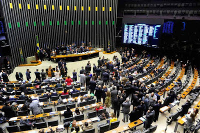 Nosso trabalho no Congresso: conheça a rotina de quem atua nos bastidores da política ajudando deputados a formular leis