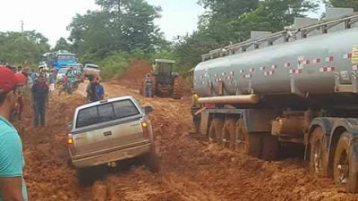 GO-447 é a cara do fracasso de José Eliton e Marconi Perillo