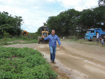 Prefeito de São Domingos (GO), Cleiton Martins, emite Nota de Esclarecimento sobre matéria