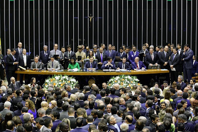 Deputados de Goiás tomam posse; relembre os eleitos