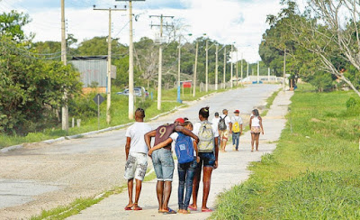 Ninguém vai cortar recursos da educação ‘por maldade’, diz Bolsonaro