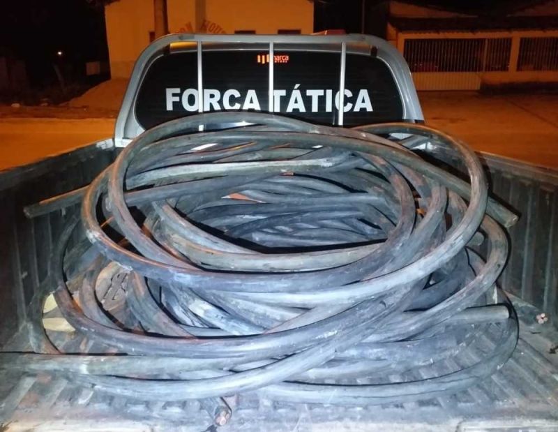 PM prende dois homens por suspeita de furto de 150 kg de fios de cobre em Arraias (TO)