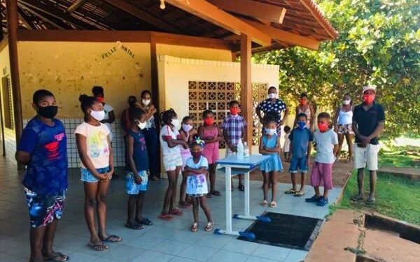 Monte Alegre (GO): cerca de 100 crianças kalungas estão totalmente sem aula