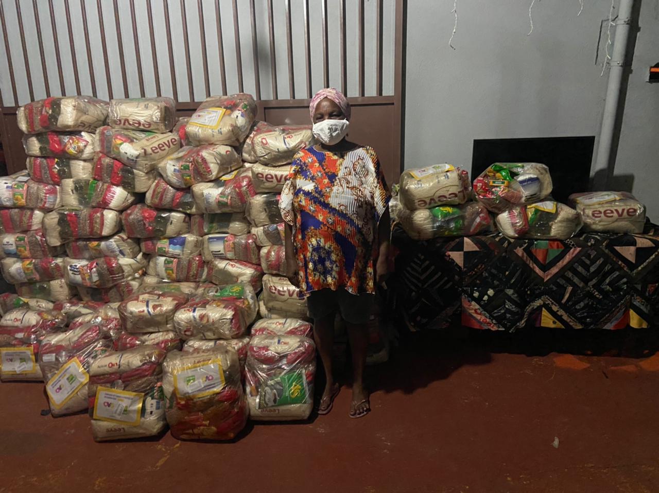 Governo de Goiás diz que chega a 32 mil cestas básicas distribuídas para 70 comunidades quilombolas