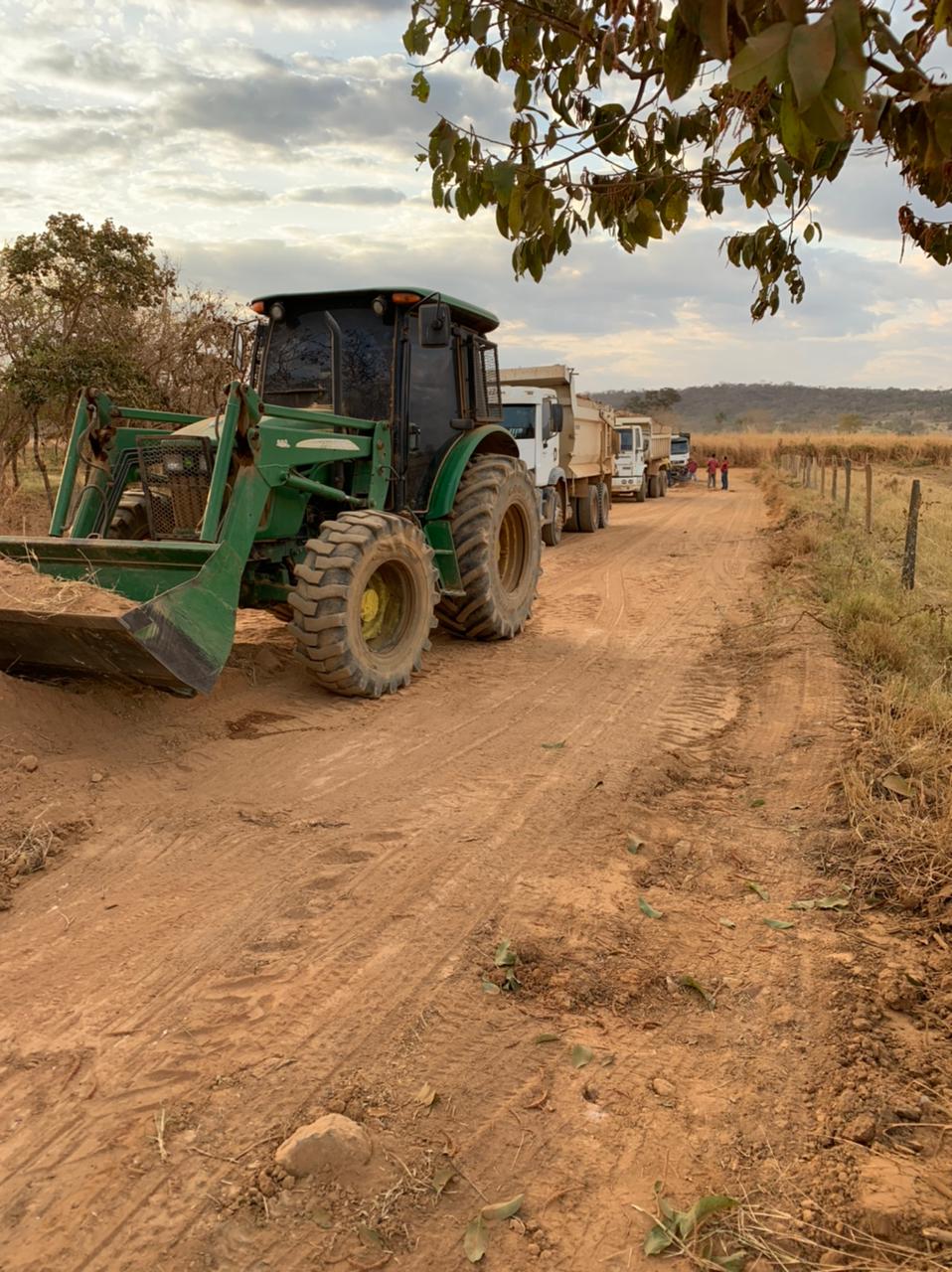 Sindicato Rural de Arraias bloqueia a rodovia que liga Campos Belos (GO) à Cana Brava (TO)