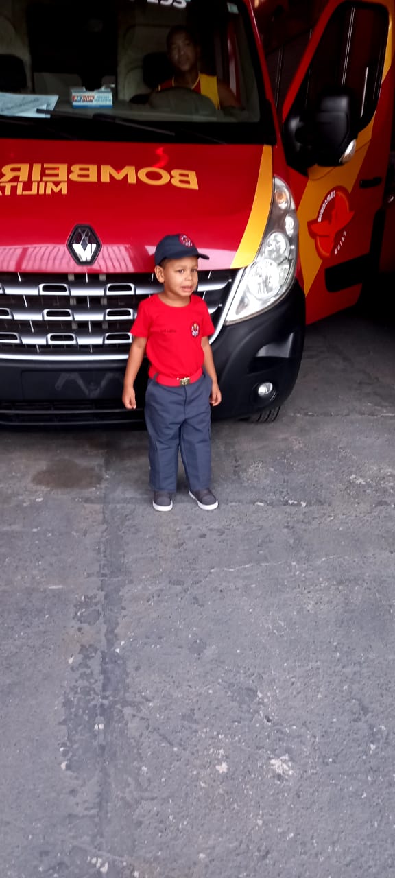 Em Campos Belos (GO): pequeno Davi Lucas, fã dos Bombeiros, tem seu sonho realizado no seu aniversário de três anos  
