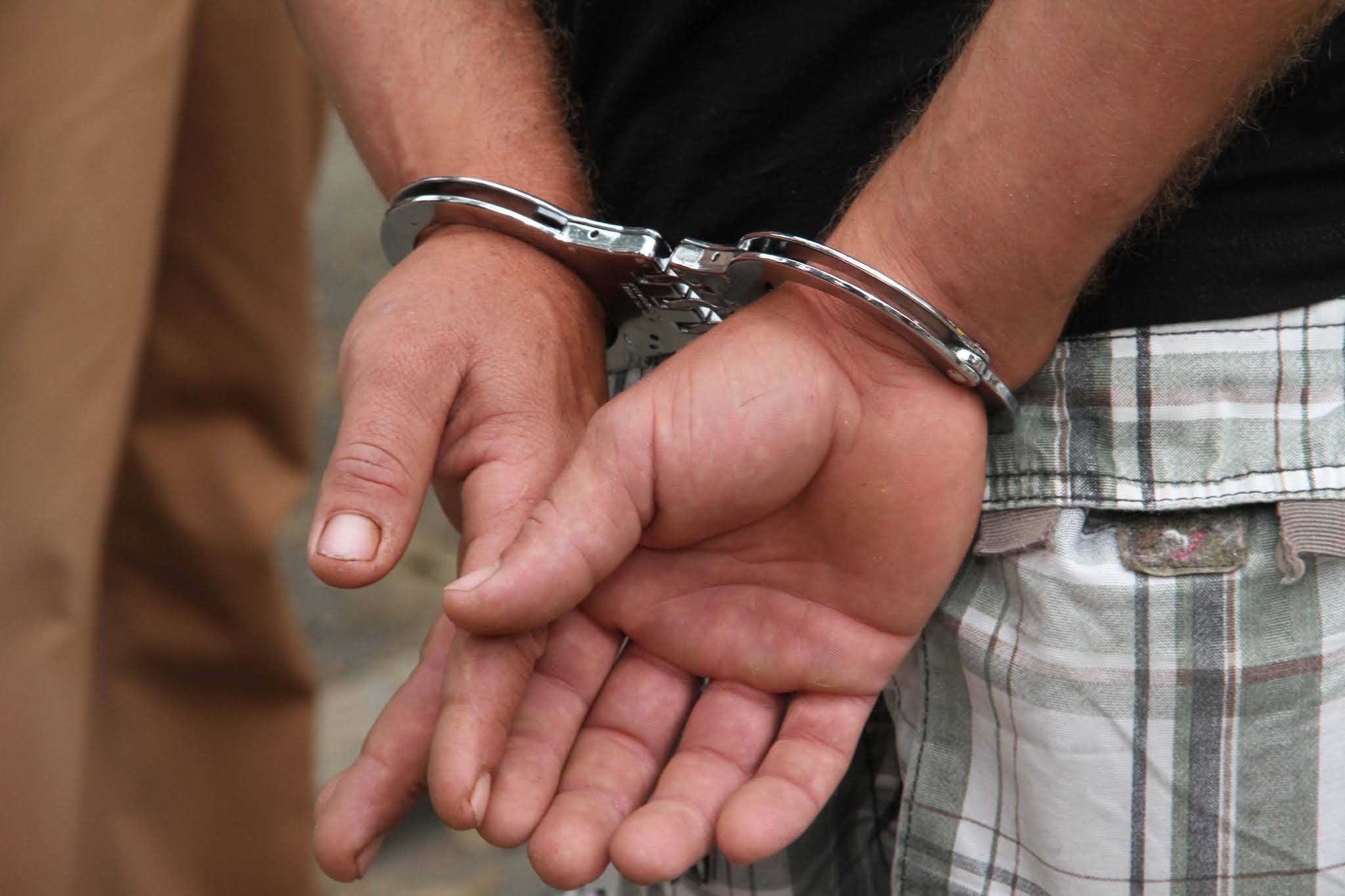 Homem com mandado de prisão em aberto é preso dentro do Fórum em Alvorada do Norte (GO)