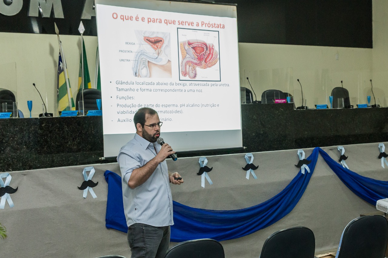 Prevenção: médico Eduardo Felici faz palestra para homens de Campos Belos (GO), sobre o  câncer de próstata