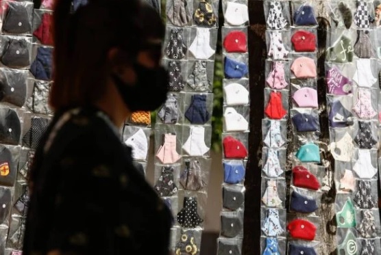Prefeitura de Campos Belos (GO) libera uso de máscaras em locais abertos; casos voltam a explodir na China e Europa