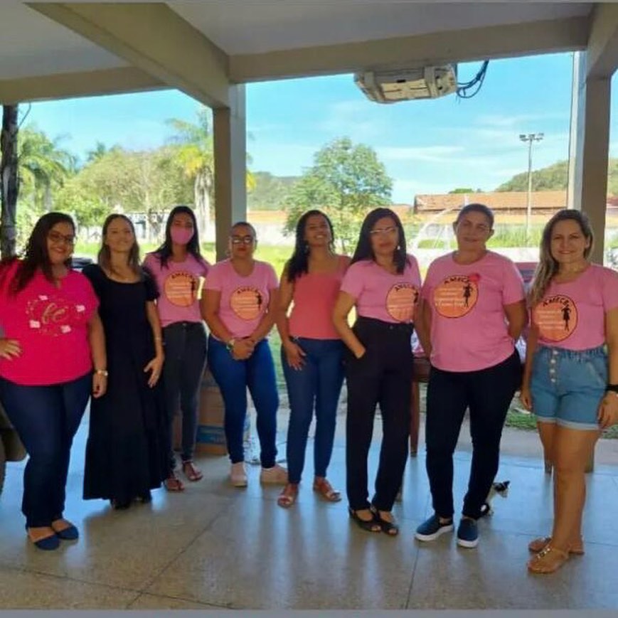 Associação de Mulheres Empreendedoras de Campos Belos (GO) entrega dezenas de kits a futuras mamães