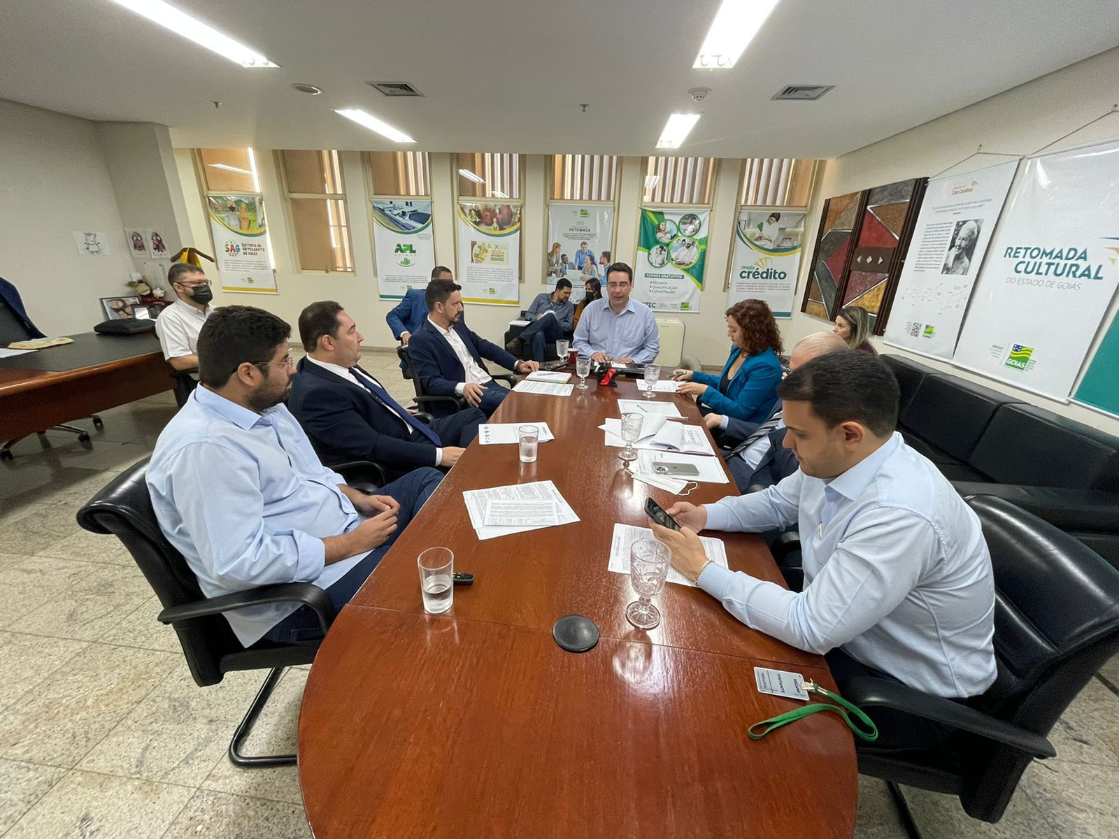 Governo de Goiás amplia limite de crédito a microempresários e produtores rurais