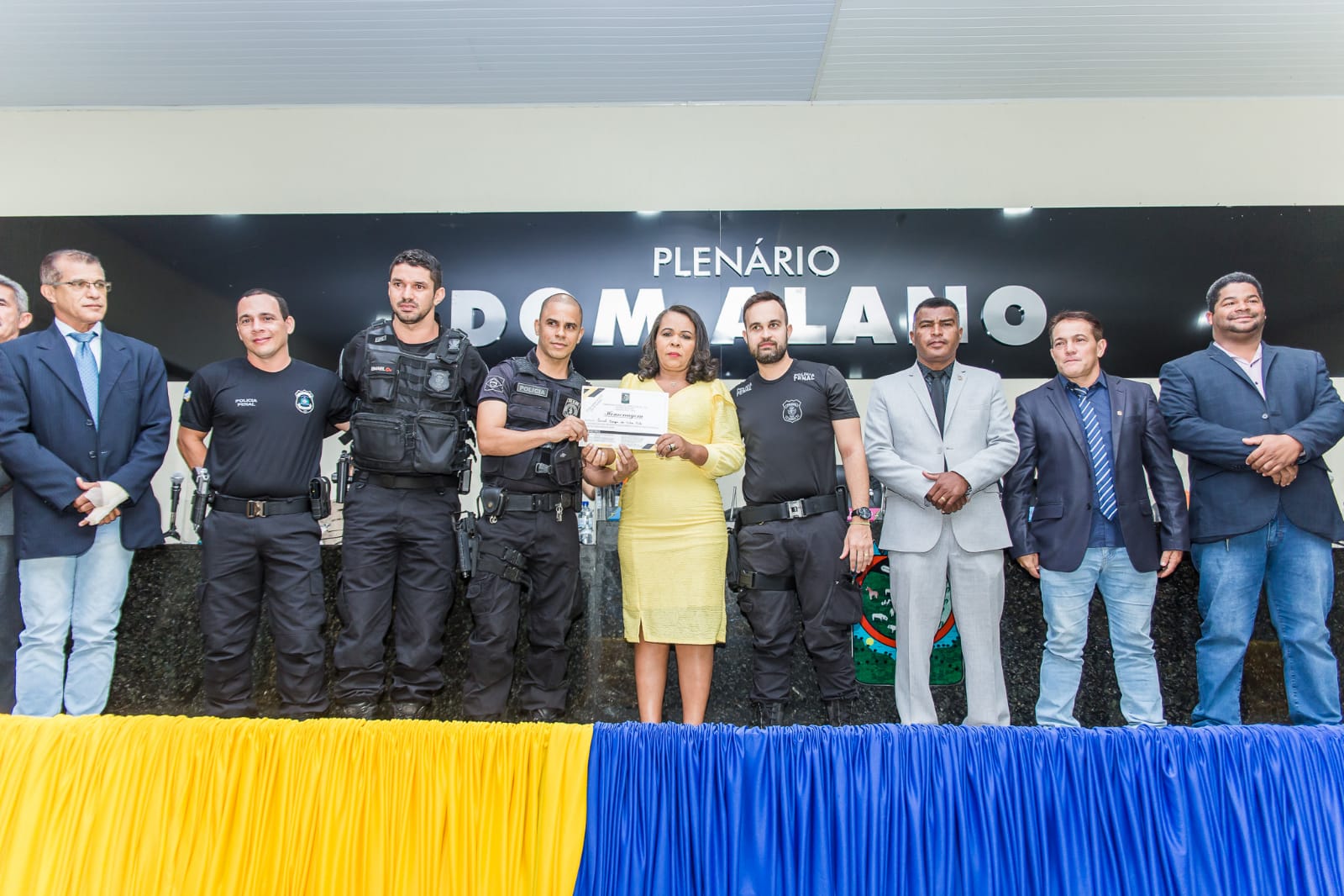 Câmara de Vereadores de Campos Belos (GO) faz merecida homenagem aos servidores da segurança pública