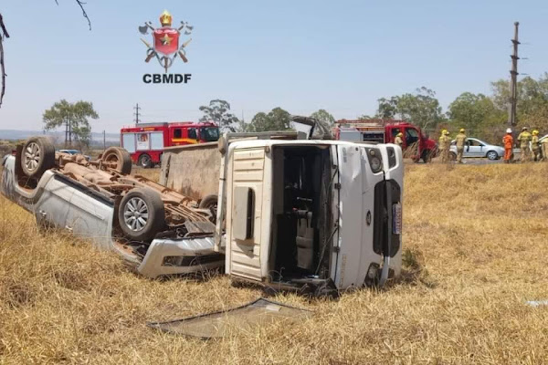 Idoso morre em colisão frontal com caminhão na BR-020, no DF