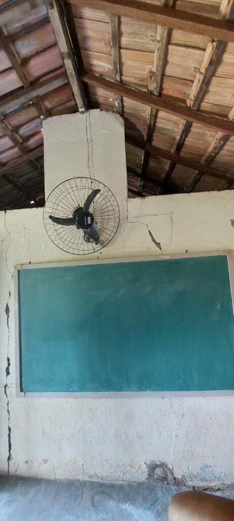 Hoje abandonada, Escola Madre Gabriela, na região dos Poções, em Arraias (TO), já foi celeiro de campeões
