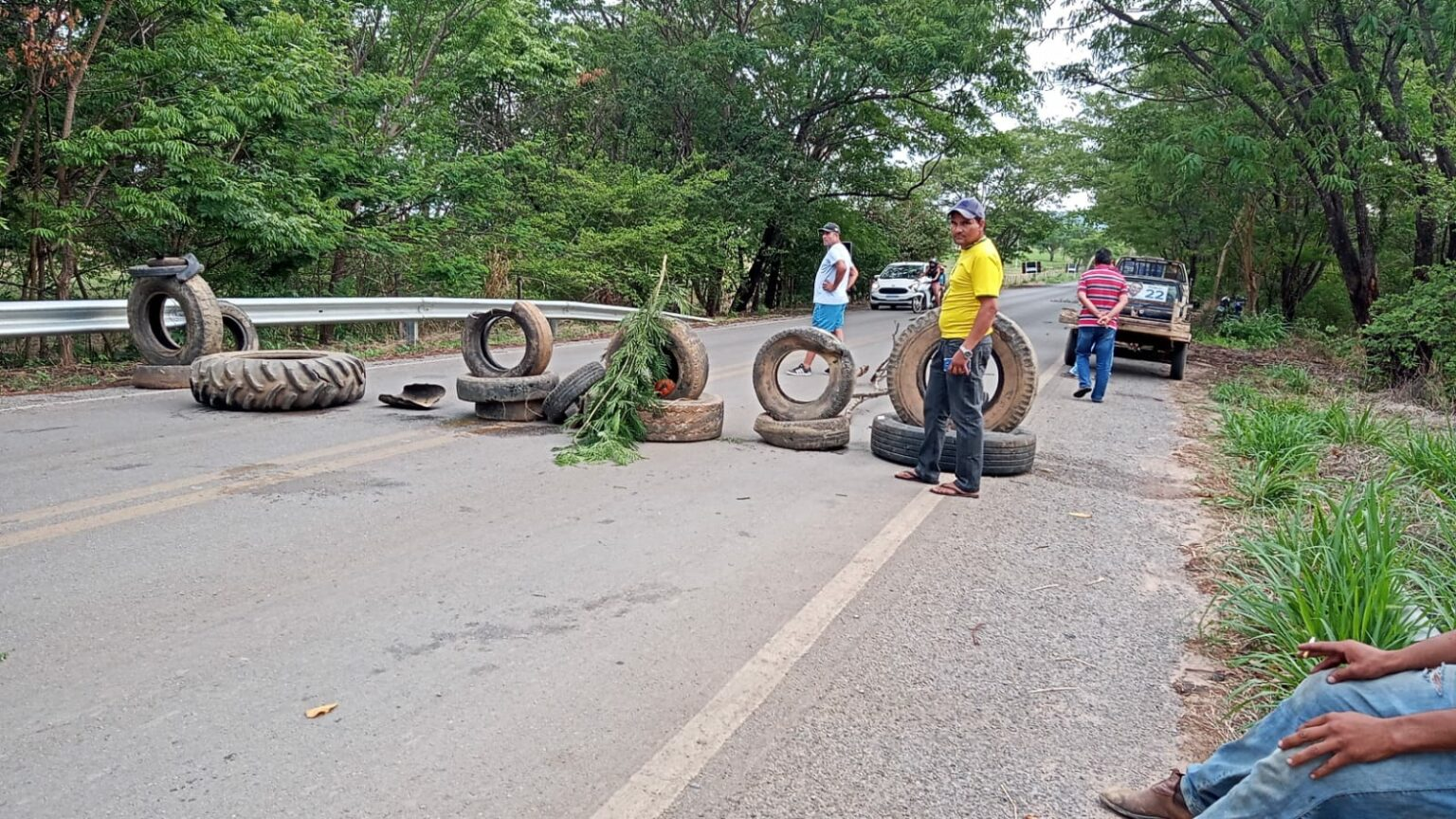 Segue fechada ponte da Lavandeira (TO); PM lava as mãos e nada faz