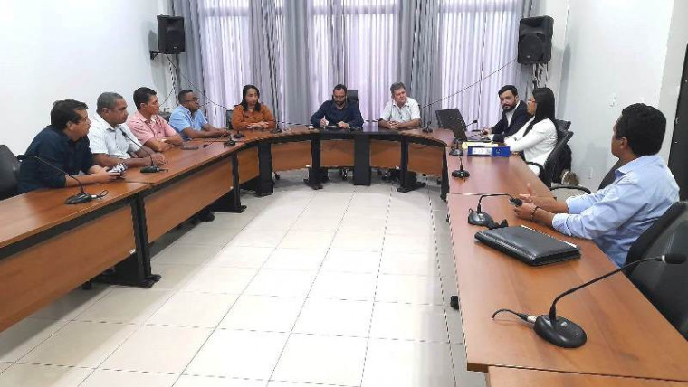 Prefeitos debatem convênio para perfuração de 50 poços artesianos no sul e sudeste do Tocantins