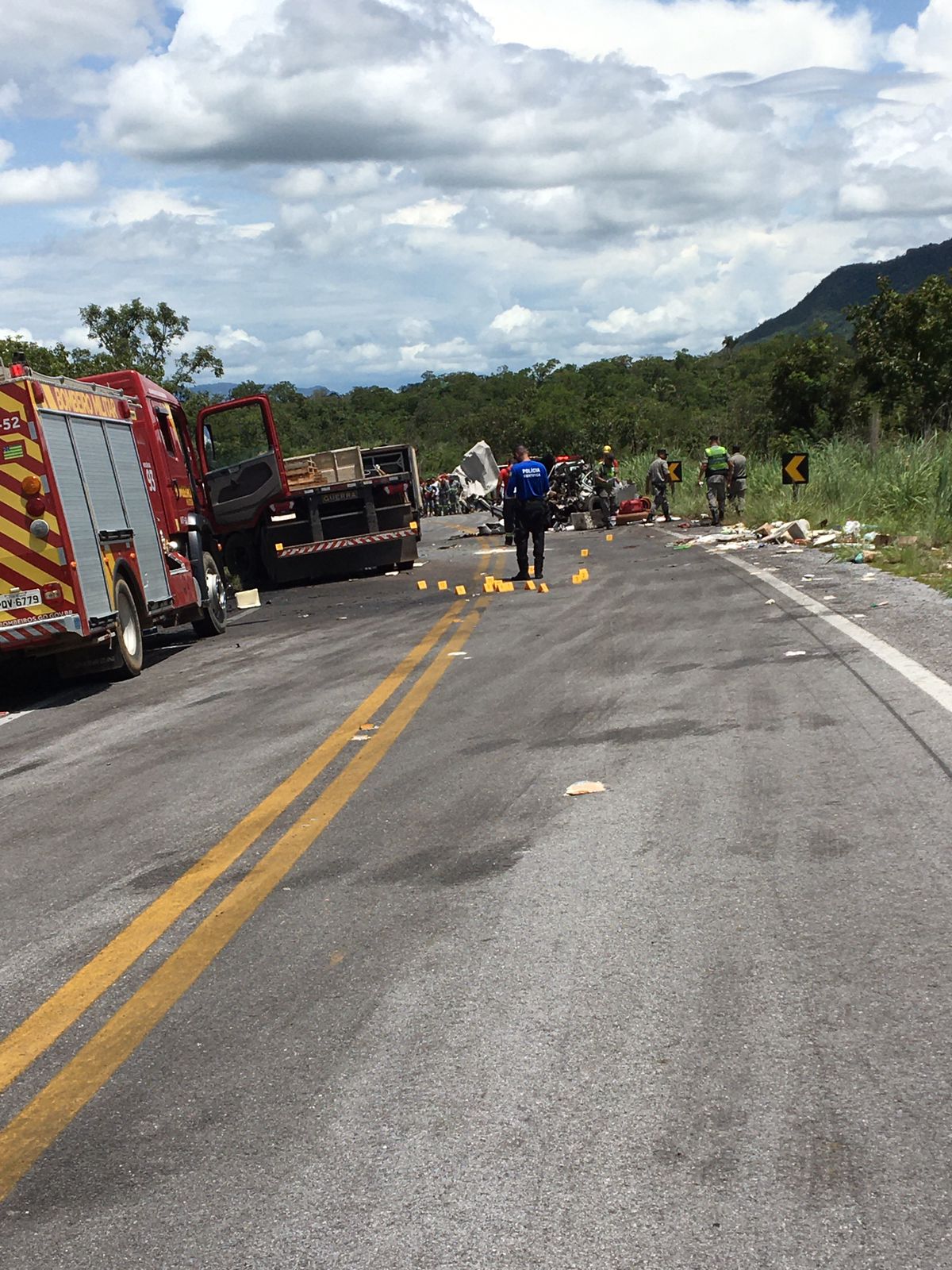 Gravíssimo acidente deixa ao menos três mortos na GO-118, próximo a Monte Alegre (GO)