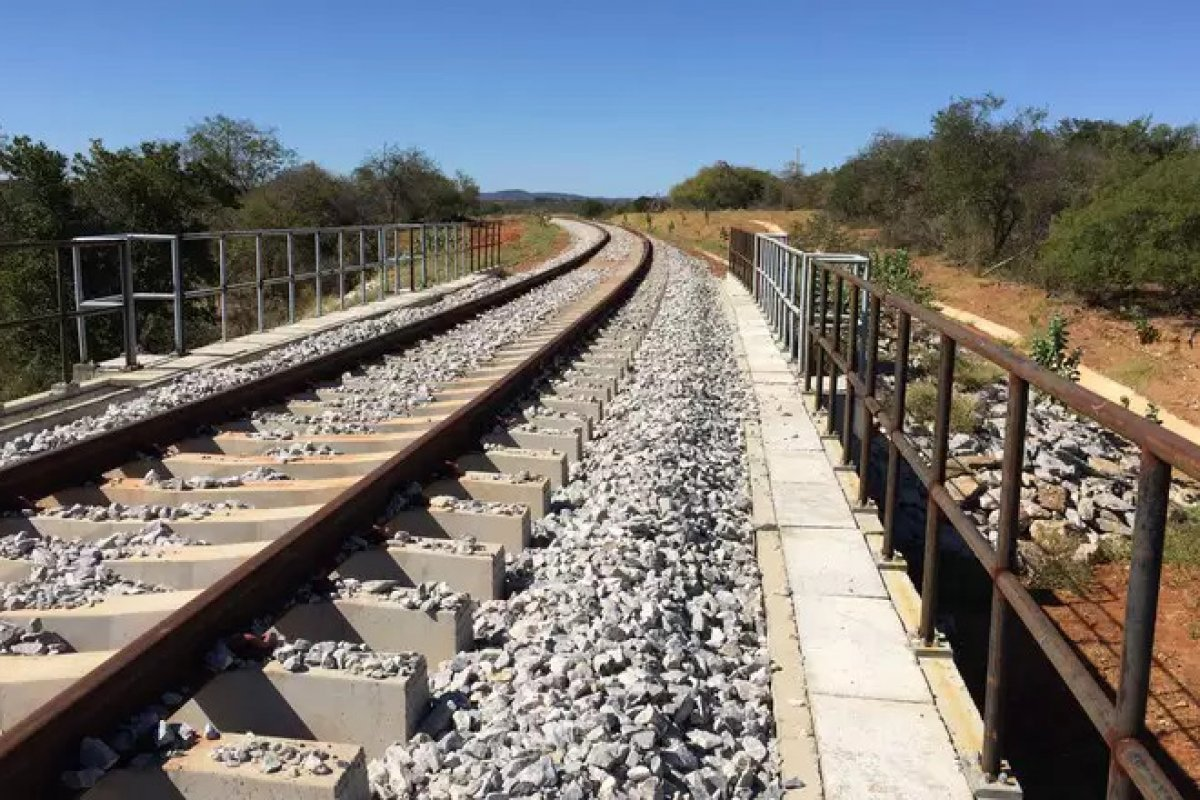 Linha férrea que ligará Mato Grosso ao mar da Bahia passará no nordeste de Goiás e sudeste do Tocantins