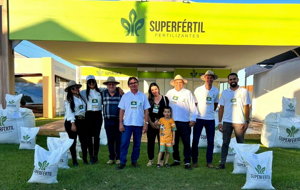 Empresa Superfértil, de Campos Belos (GO), participa da Bahia Farm Show