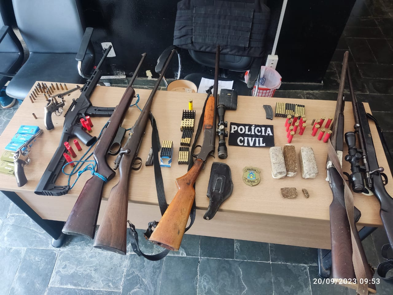 Operação Hórus: Polícia Civil apreende armas, munições e drogas em Arraias (TO)